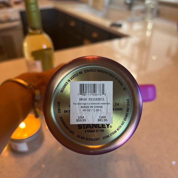 Starbucks X Stanley - Picture 3 of 4